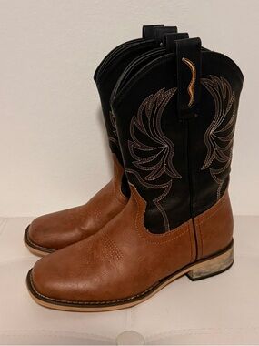 Rollda Western Mid-Calf Boots Black Tan Embroidered Women's Size 6